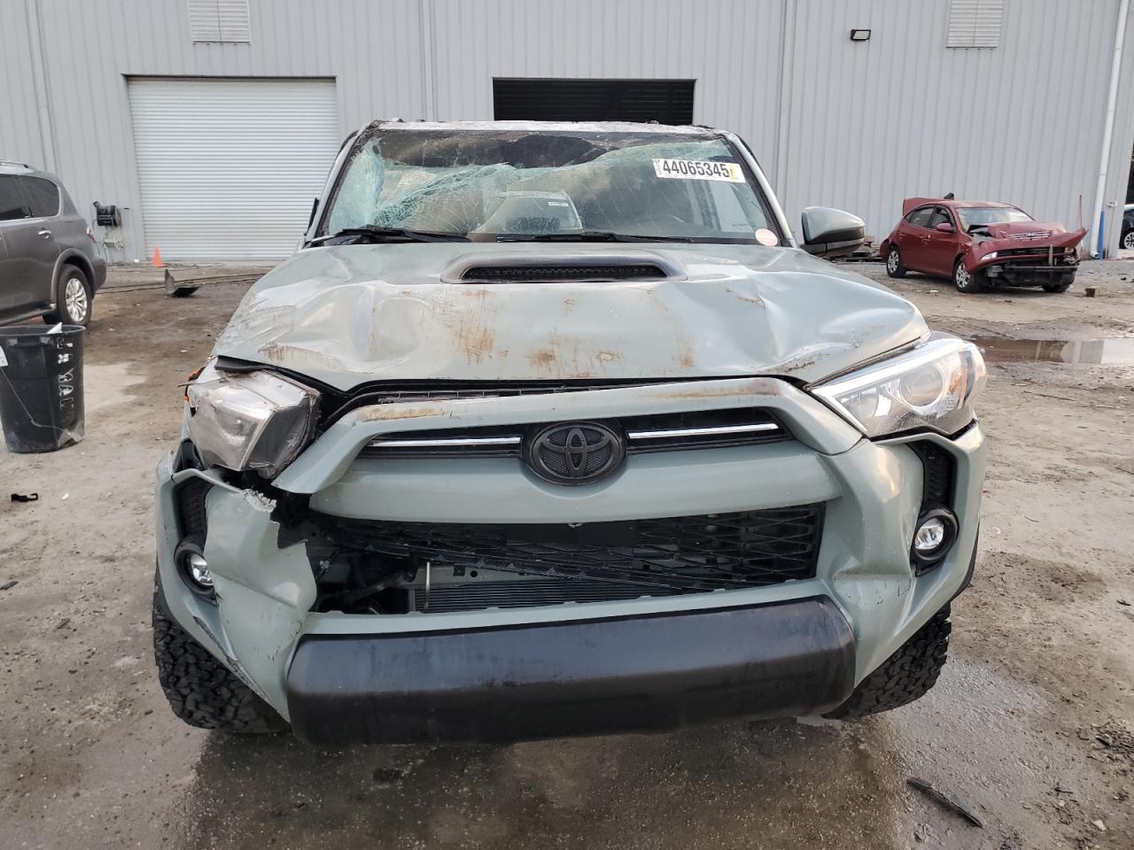 2022 Toyota 4Runner - Image 5