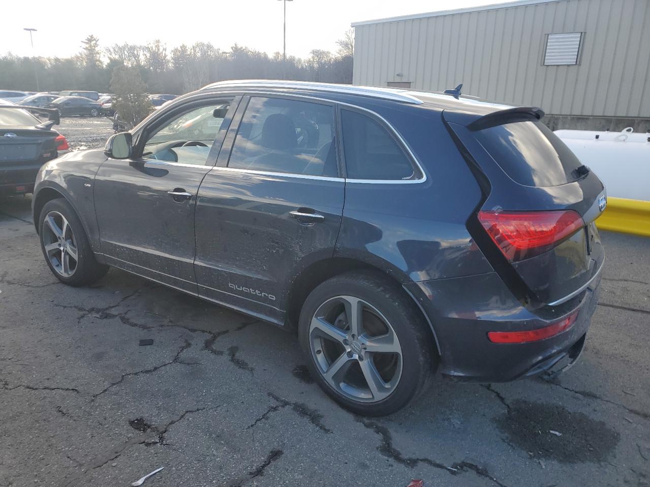 2017 Audi Q5 - Image 2