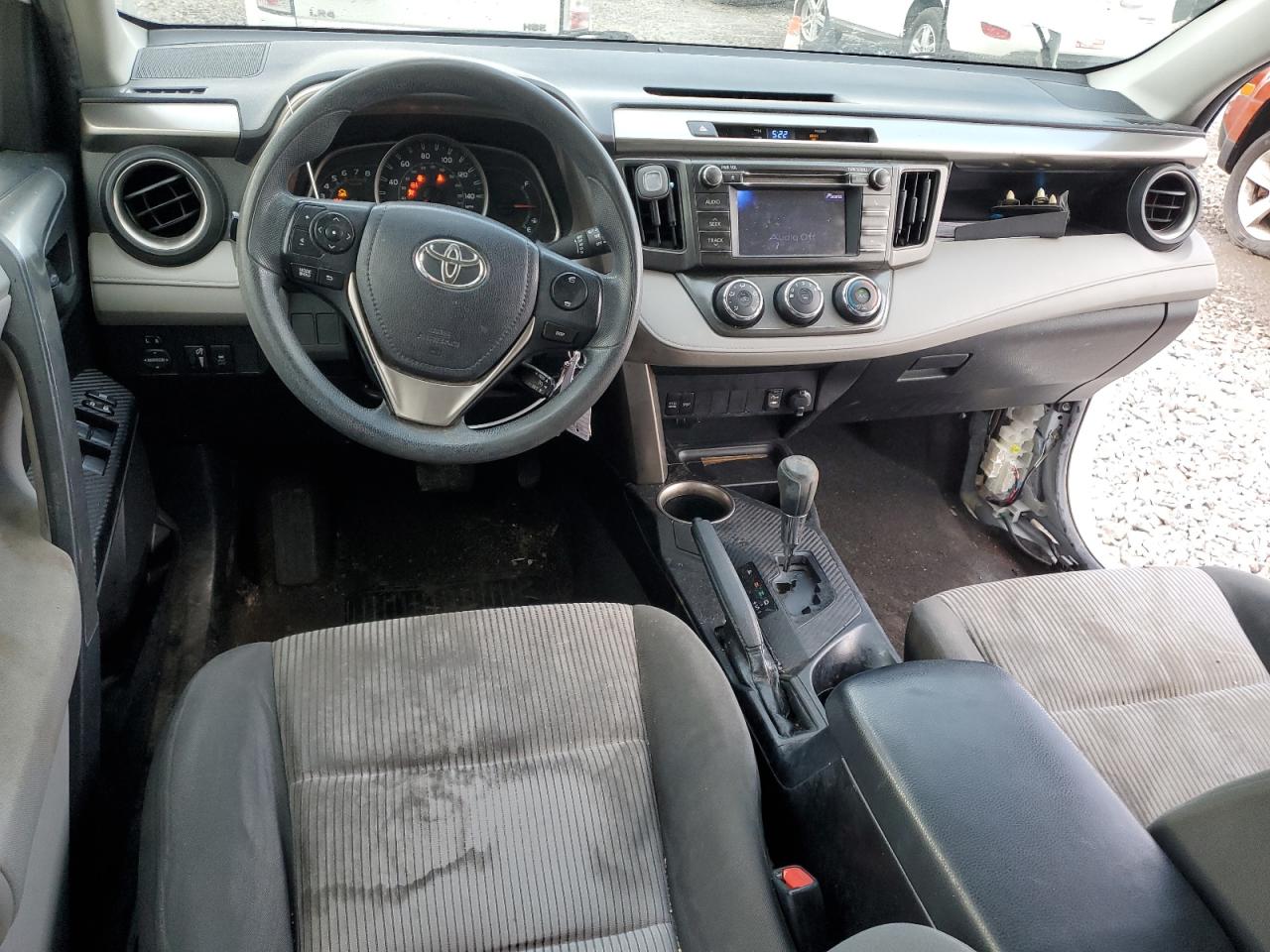 2013 Toyota RAV 4 - Image 8