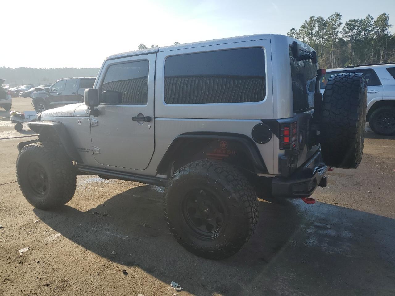 2016 Jeep Wrangler - Image 2