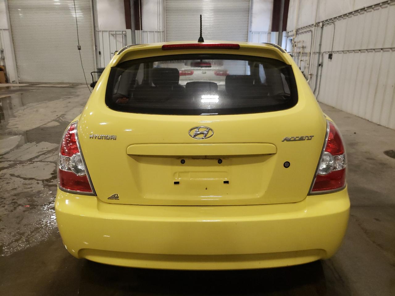 2009 Hyundai Accent - Image 6