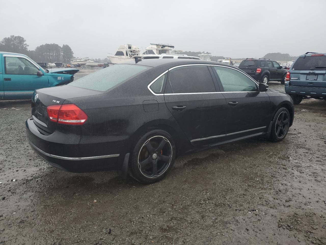 2015 Volkswagen Passat - Image 3