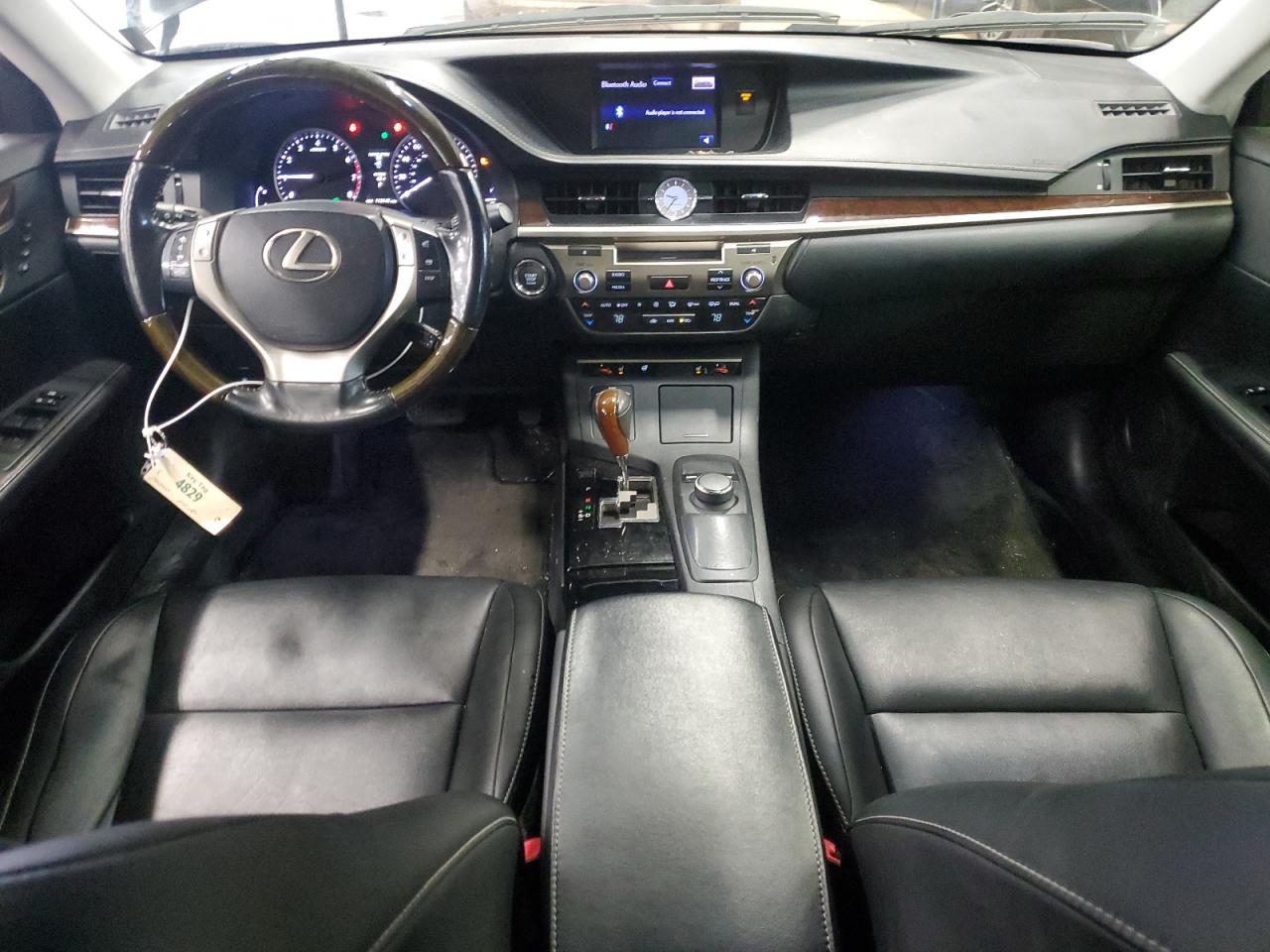2013 Lexus ES - Image 8