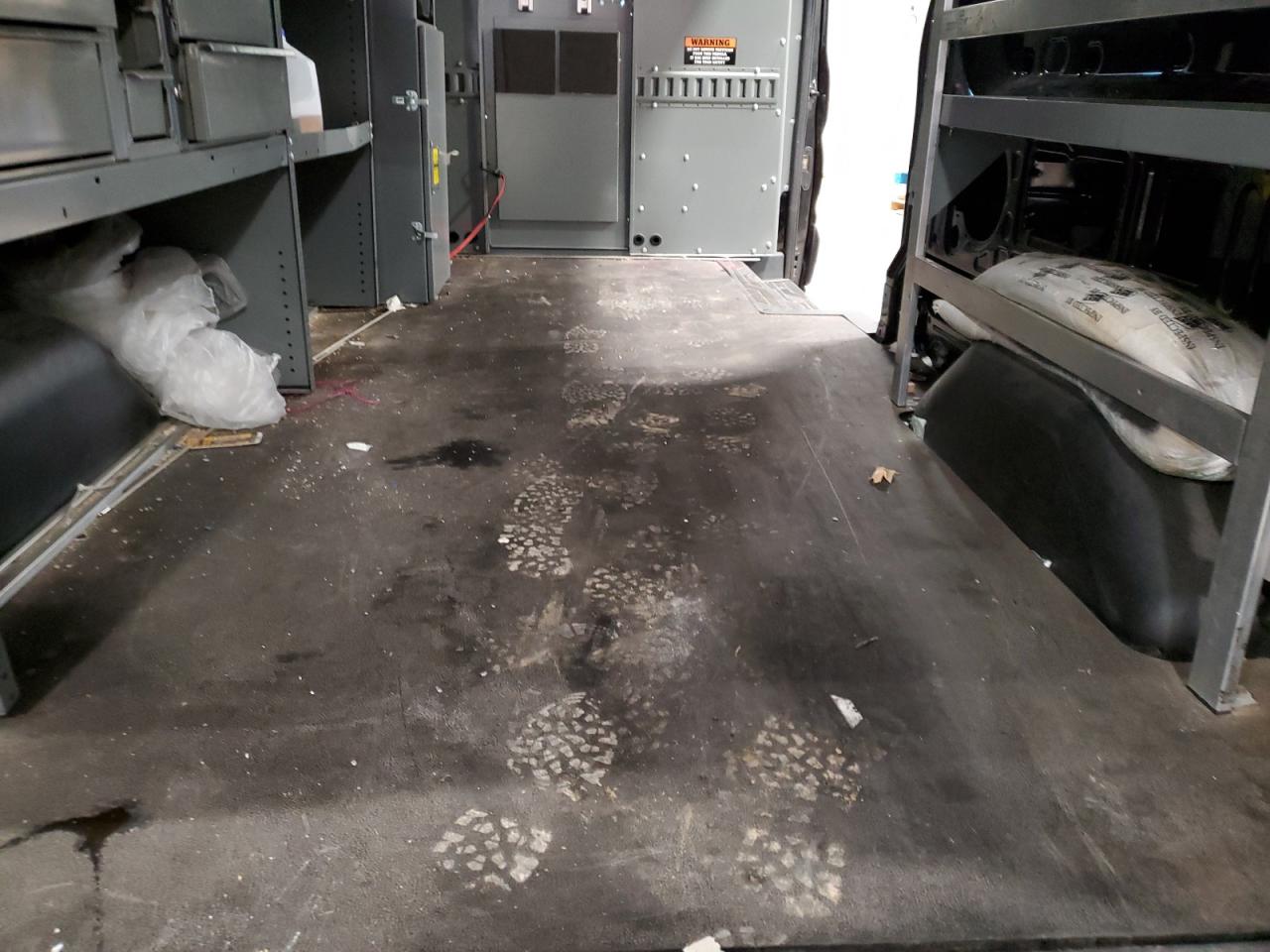 2017 Ford Transit - Image 10