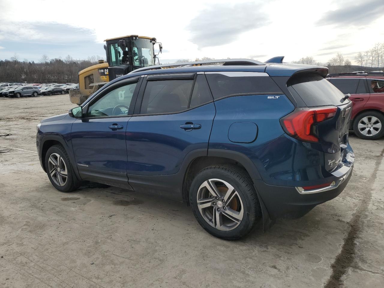 2020 GMC Terrain - Image 2