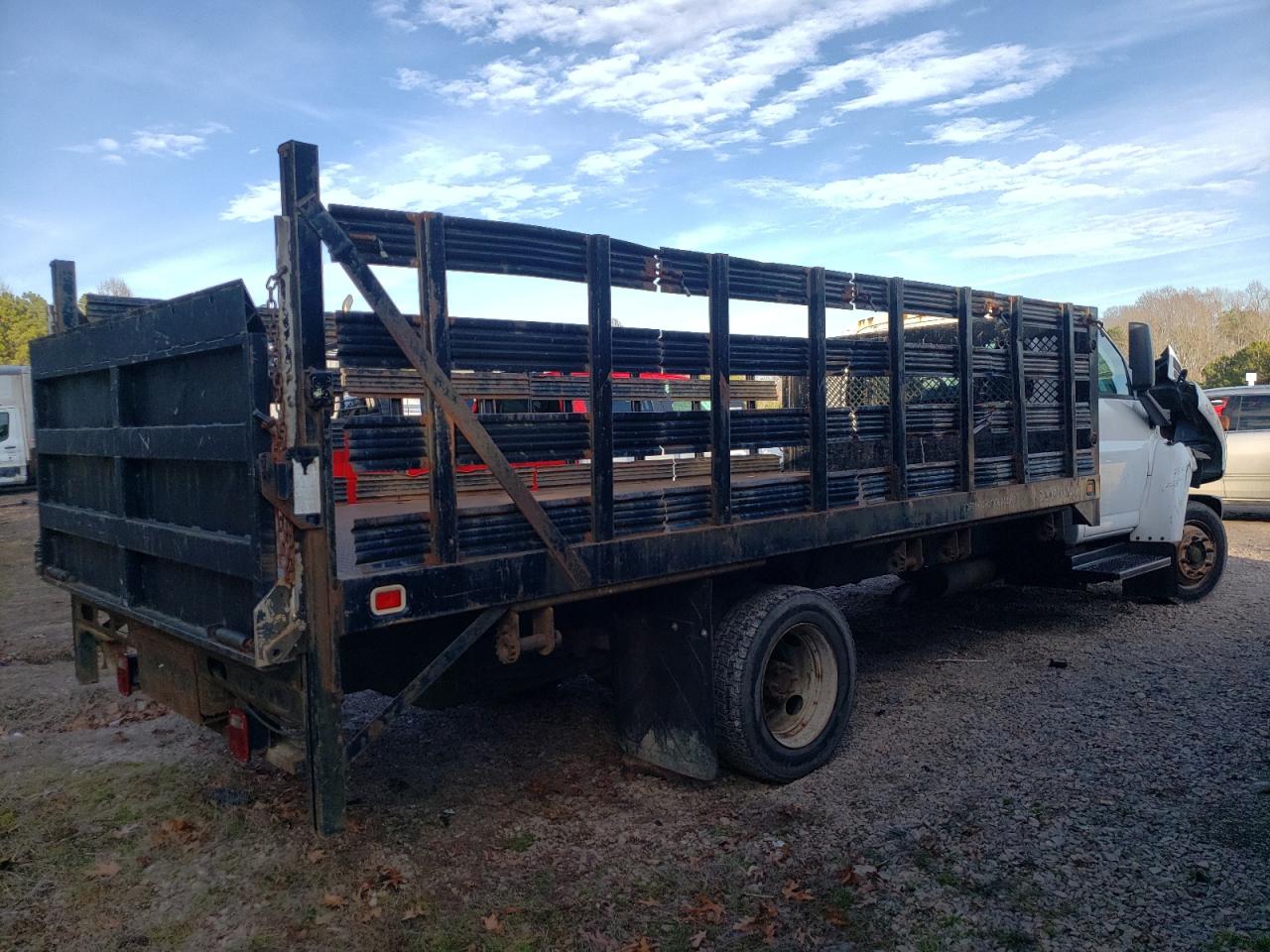 2004 Chevrolet C/K - Image 3