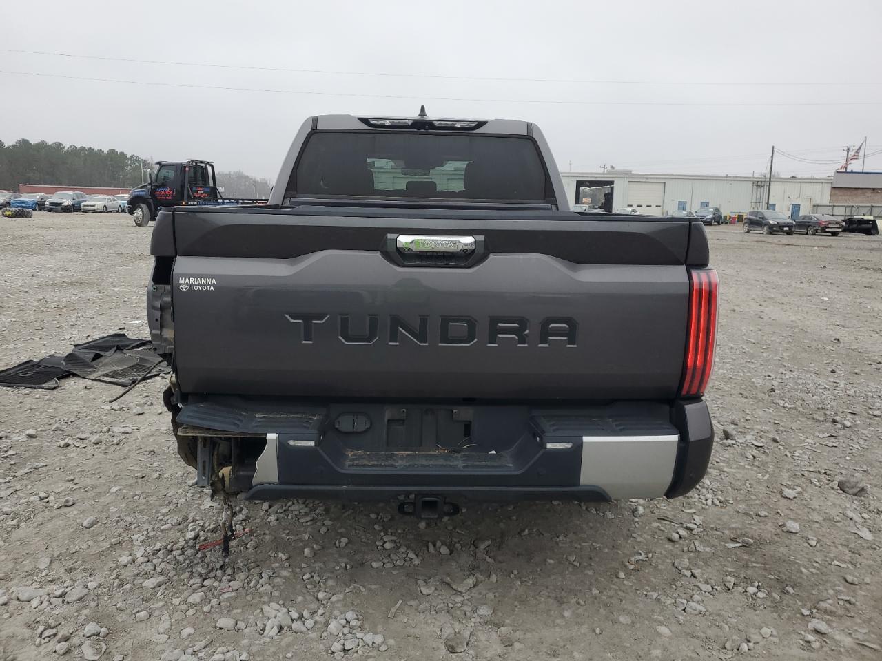 2022 Toyota Tundra - Image 6