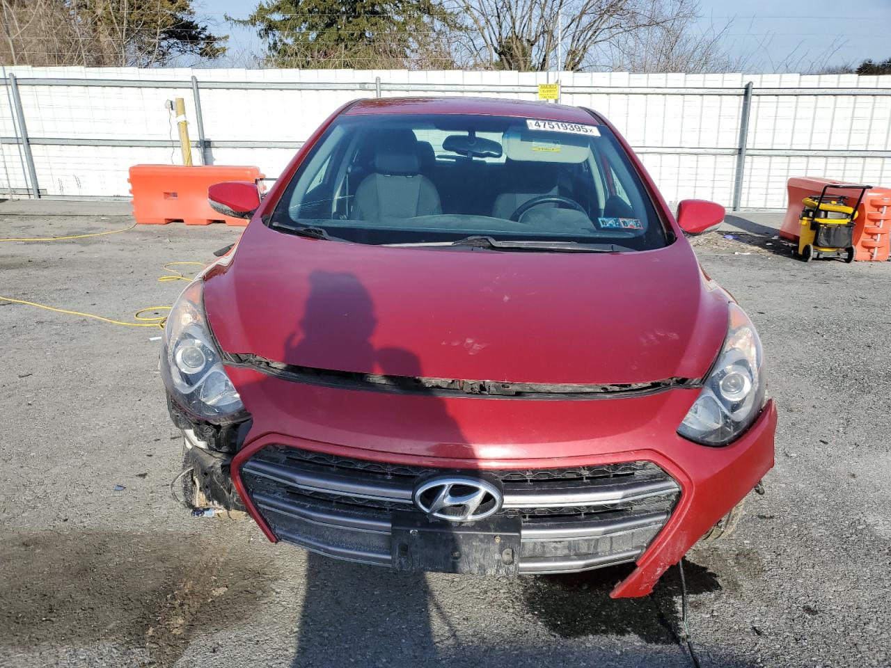 2016 Hyundai Elantra - Image 5