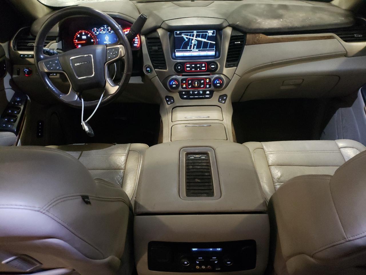 2016 GMC Yukon - Image 8
