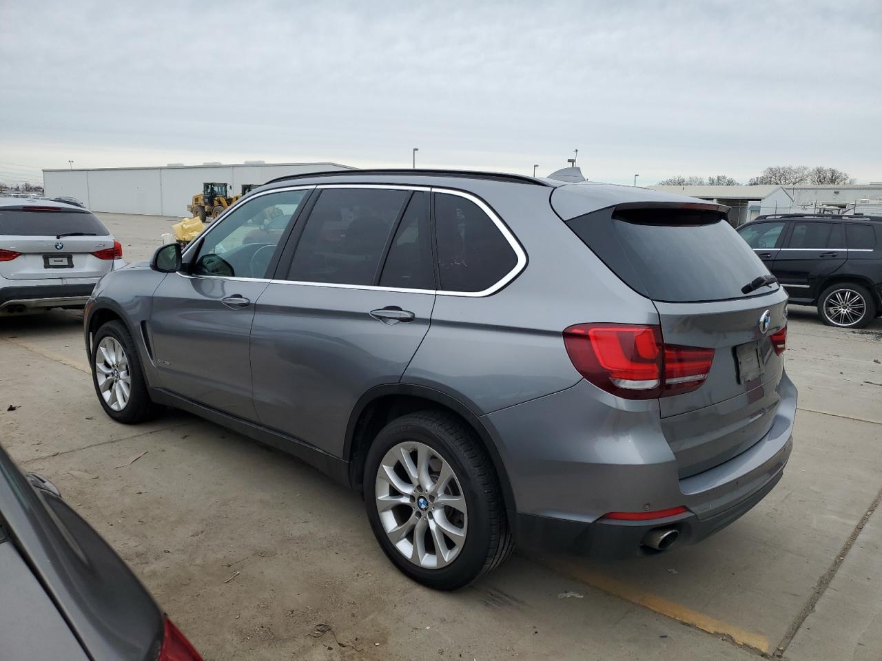 2016 BMW X5 - Image 2