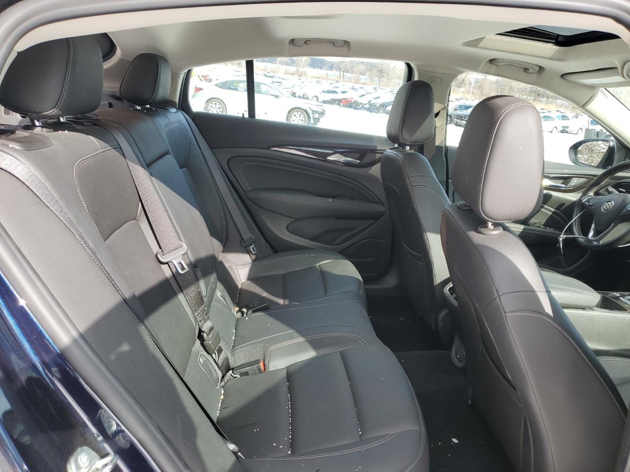 2019 Buick Regal - Image 10