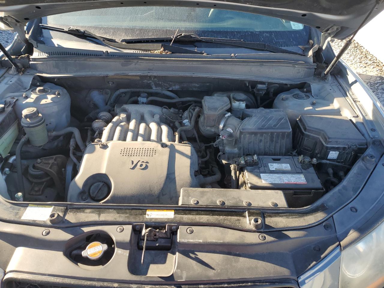 2009 Hyundai Santa Fe - Image 11