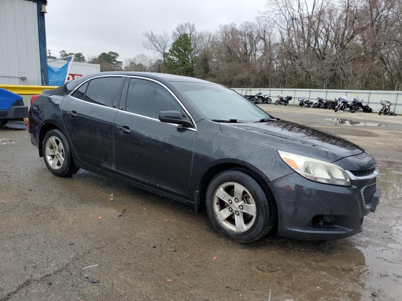 2015 Chevrolet Malibu - Image 4