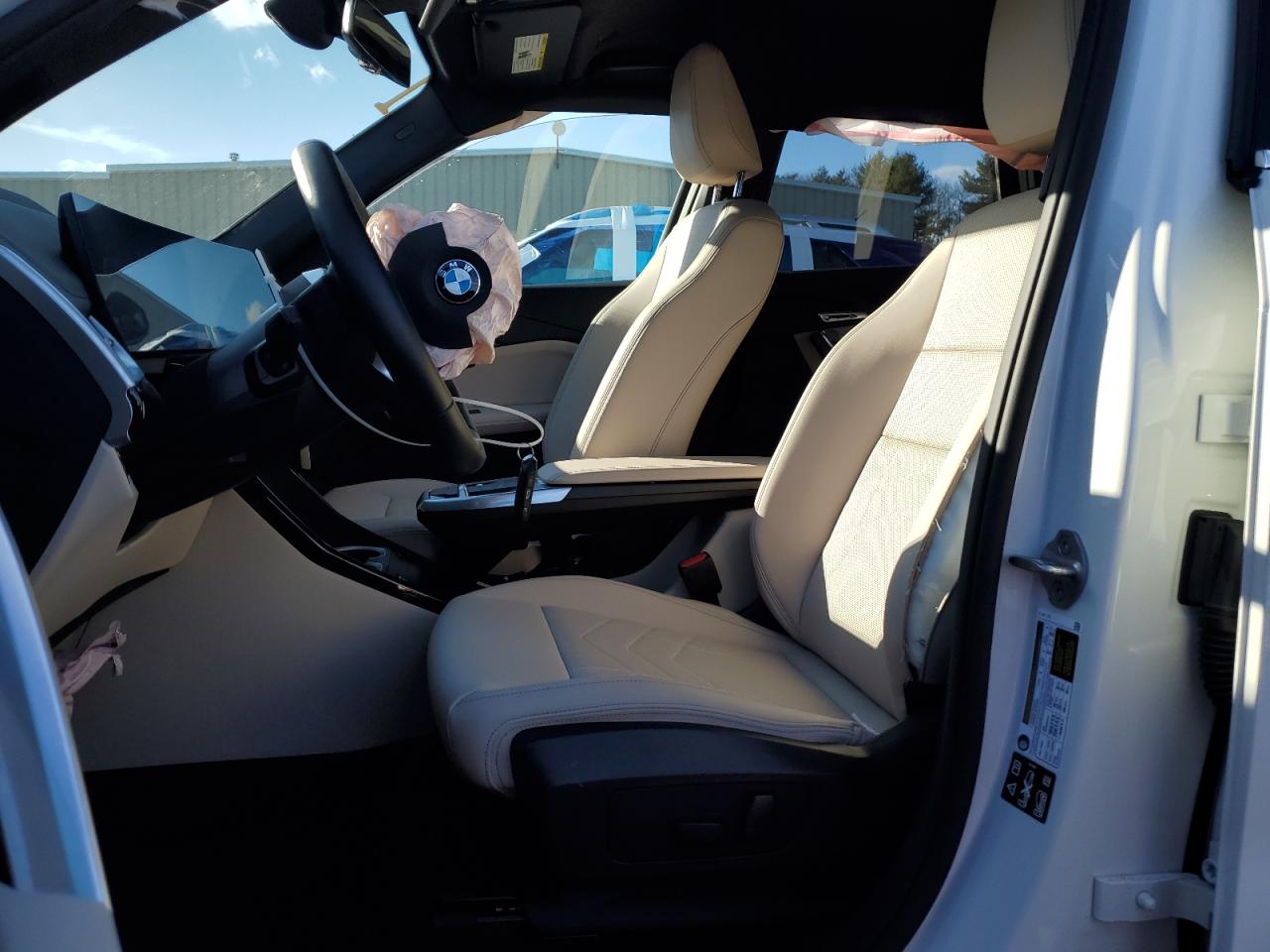 WBX73EF02R5008534 BMW X1 2024. Фото: 6