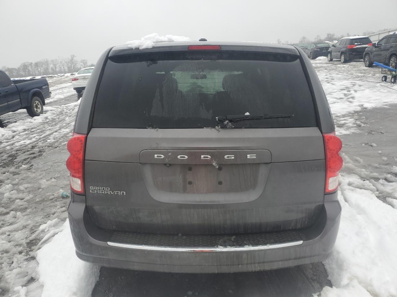 2014 Dodge Caravan - Image 6
