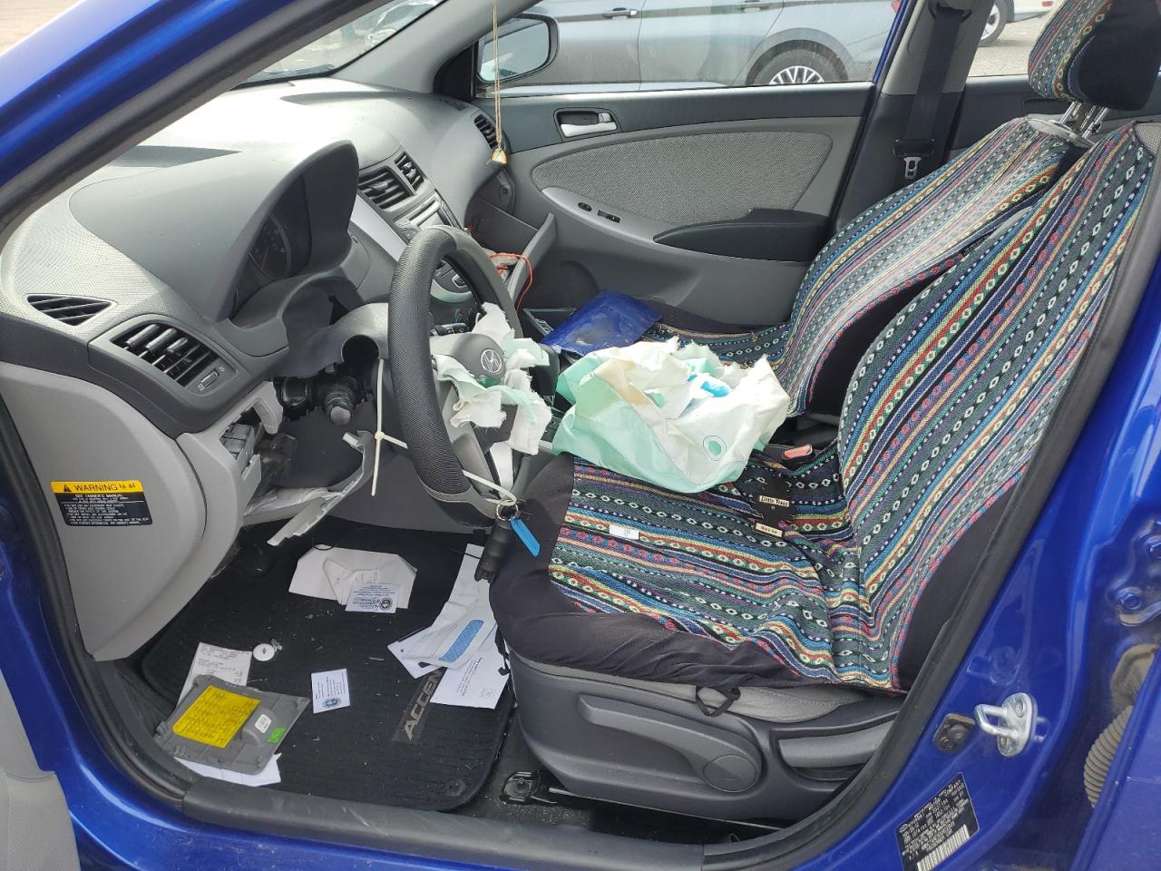 2013 Hyundai Accent - Image 7