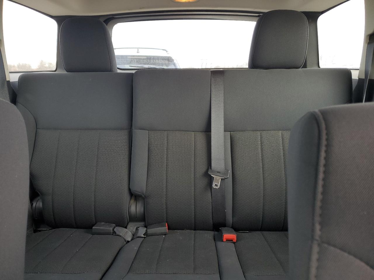 2011 Dodge Nitro - Image 10