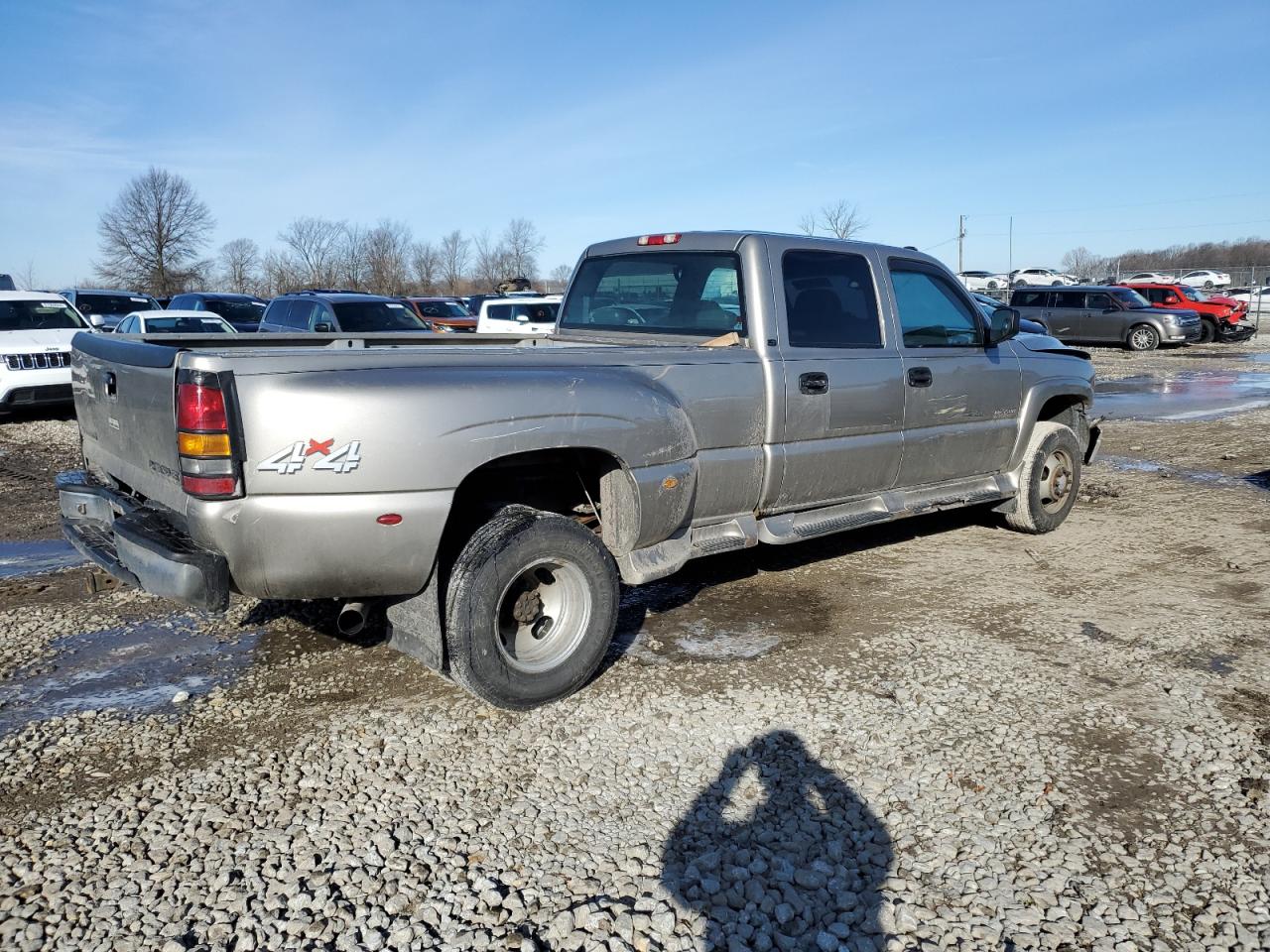 2001 Chevrolet Silverado - Image 3