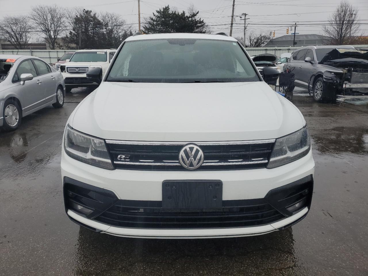 2020 Volkswagen Tiguan - Image 5