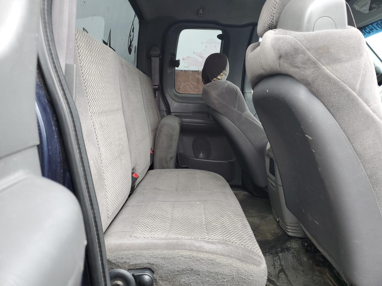 2002 Ford F-150 - Image 10