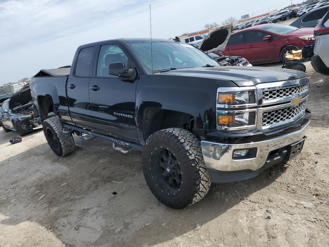 2015 Chevrolet Silverado - Image 4