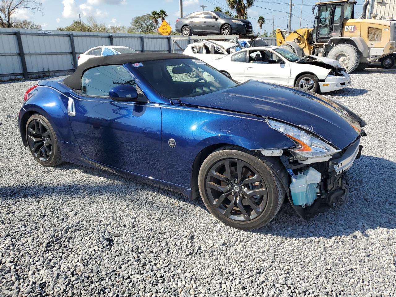 2016 Nissan 370Z - Image 4