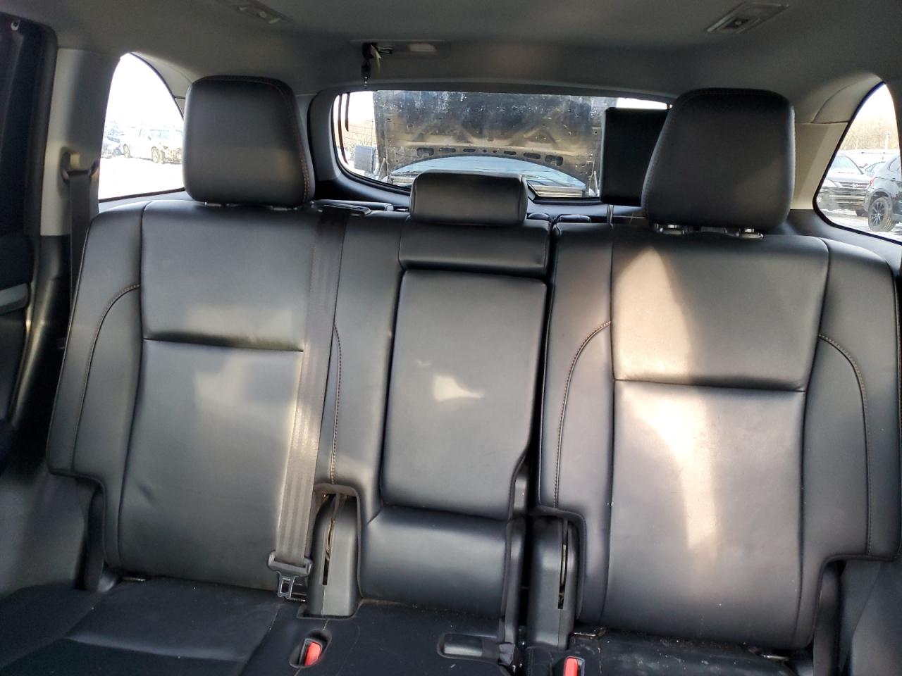 2019 Toyota Highlander - Image 10