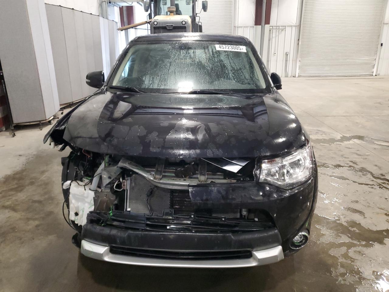 2015 Mitsubishi Outlander - Image 5