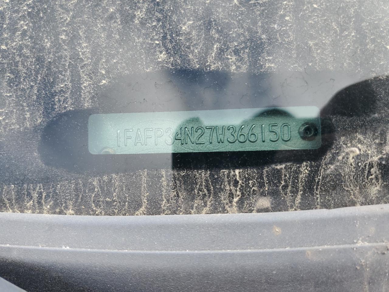 2007 Ford Focus - Image 12