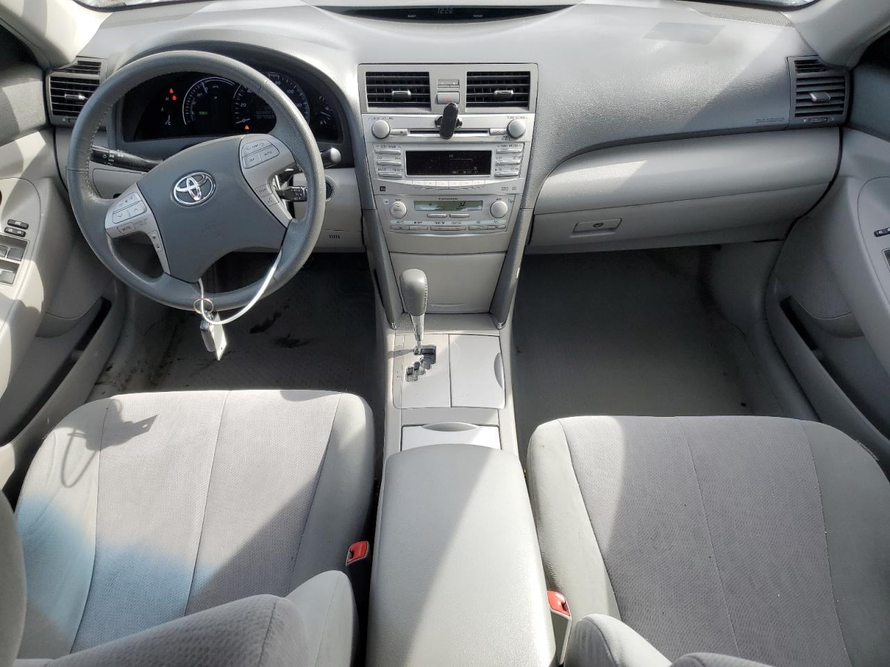 2011 Toyota Camry - Image 8