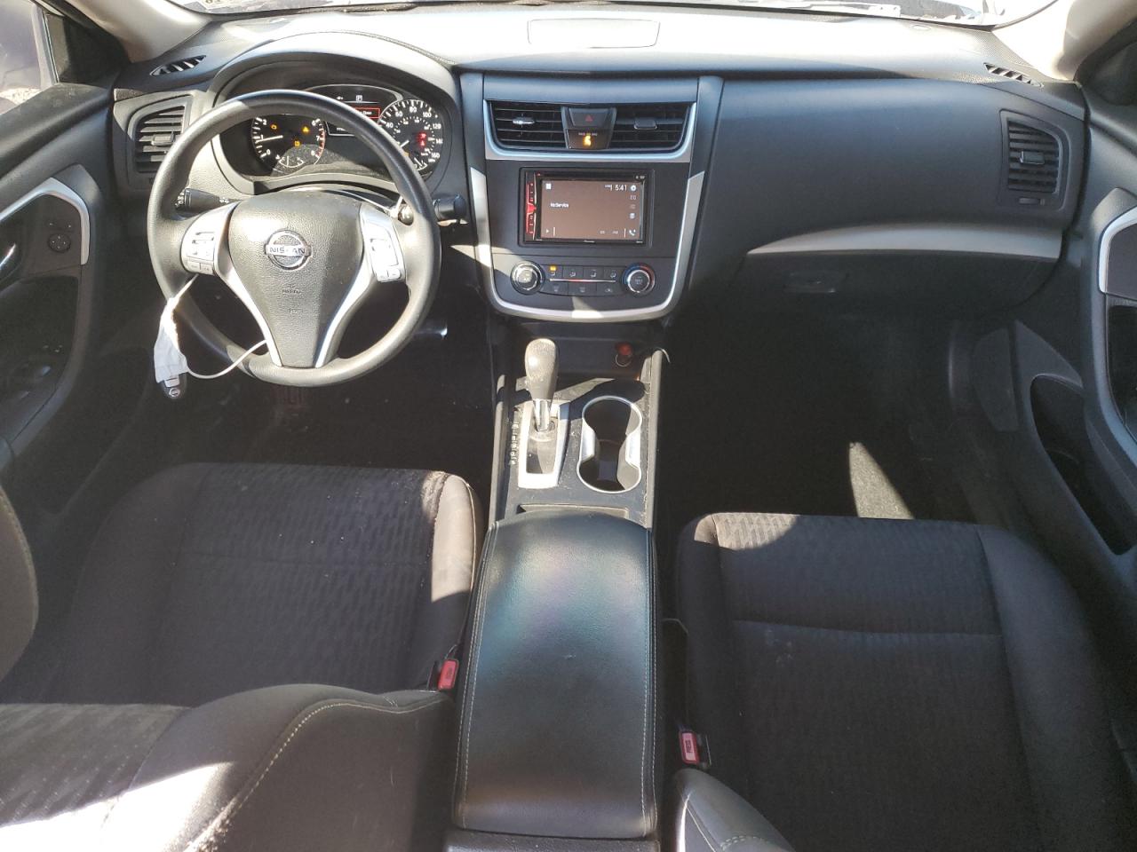 2018 Nissan Altima - Image 8