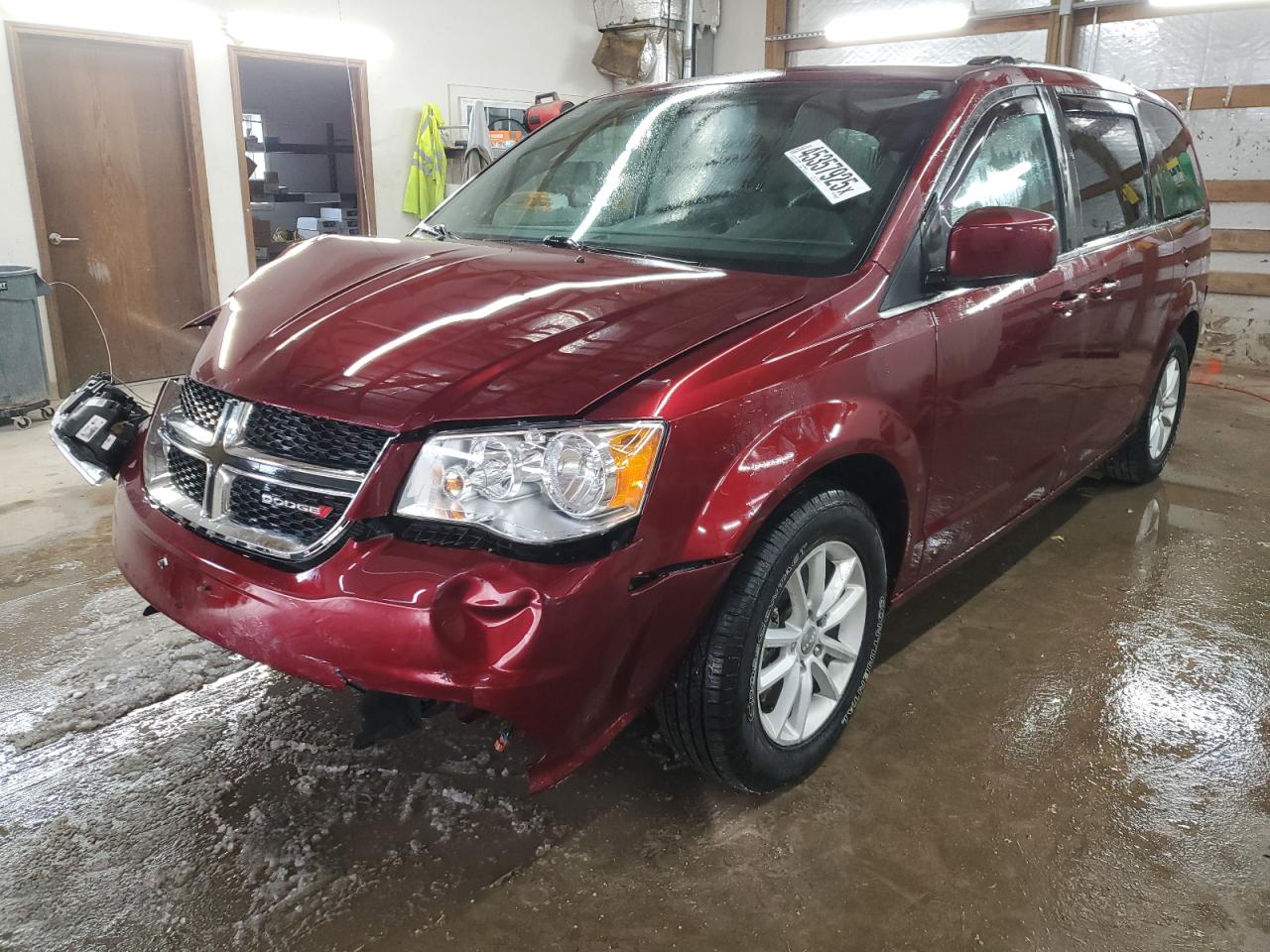 2019 Dodge Caravan - Image 1