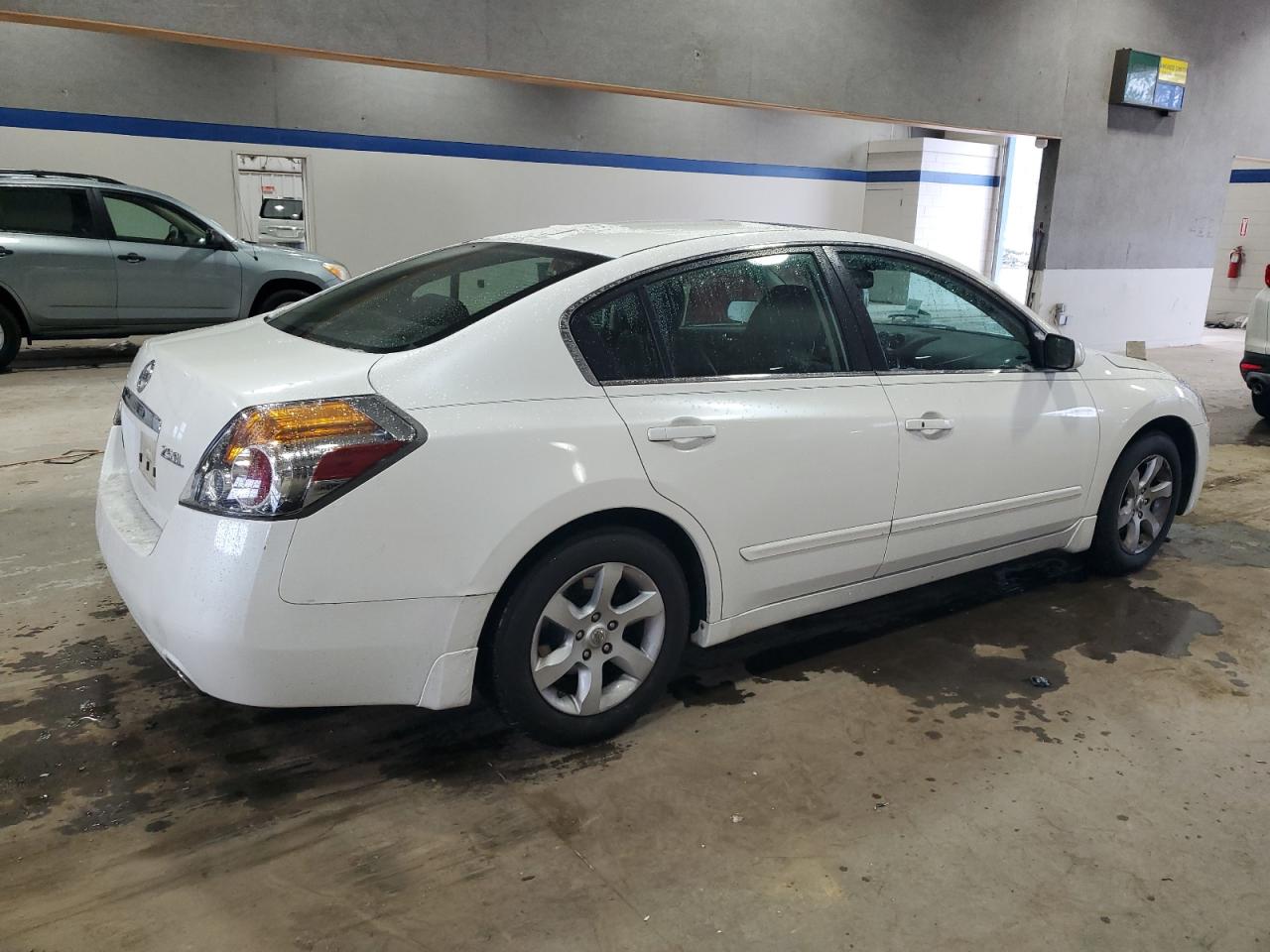 2009 Nissan Altima - Image 3