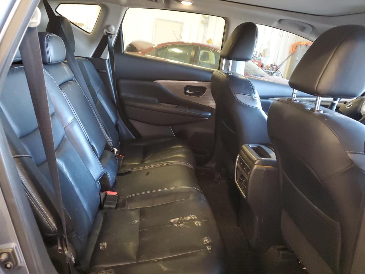 2016 Nissan Murano - Image 11