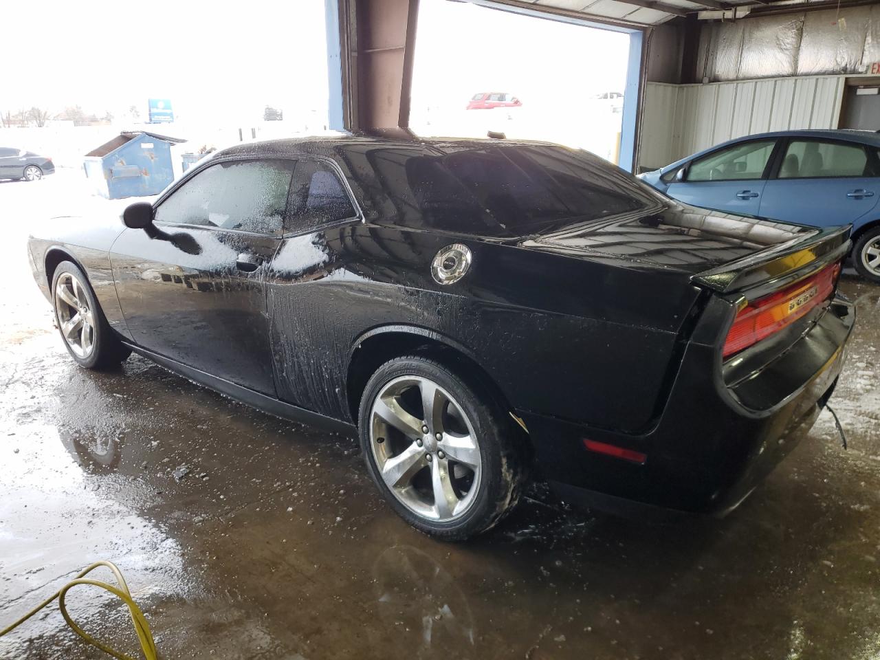 2011 Dodge Challenger - Image 2