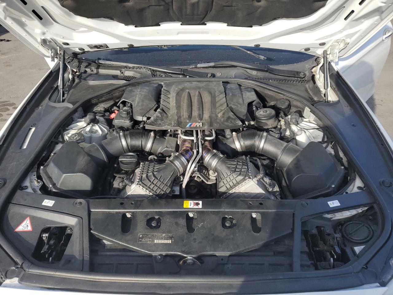 2013 BMW M5 - Image 11