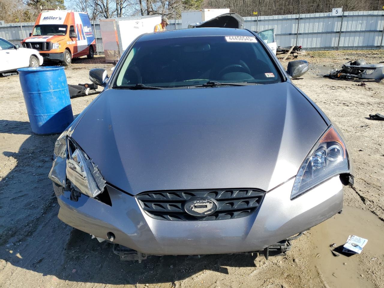 2011 Hyundai Genesis - Image 5