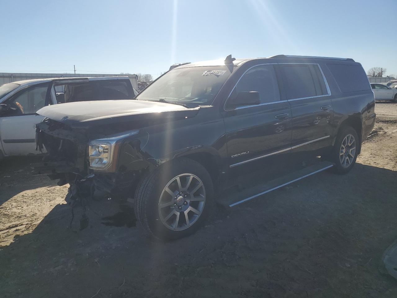 2015 GMC Yukon - Image 1