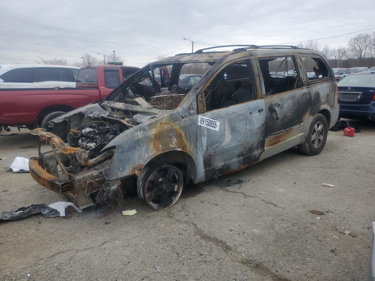 2008 Dodge Grand Caravan Sxt for Sale in Louisville, KY - Burn