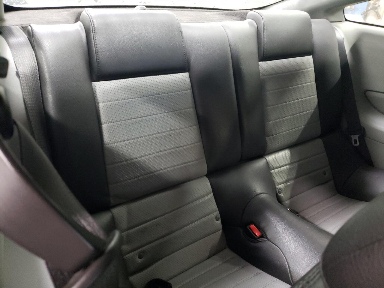 2008 Ford Mustang - Image 10