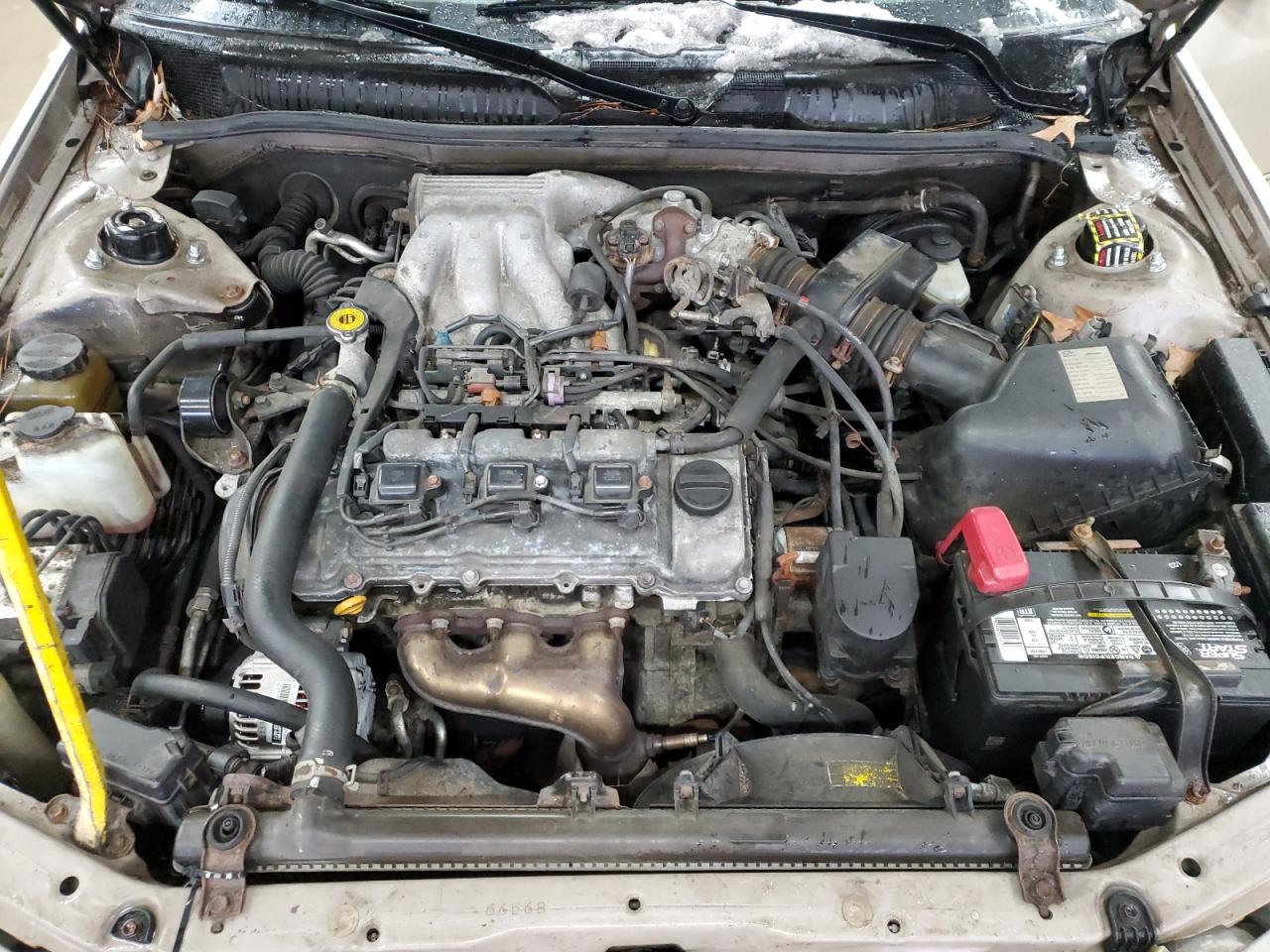 2000 Toyota Camry - Image 11