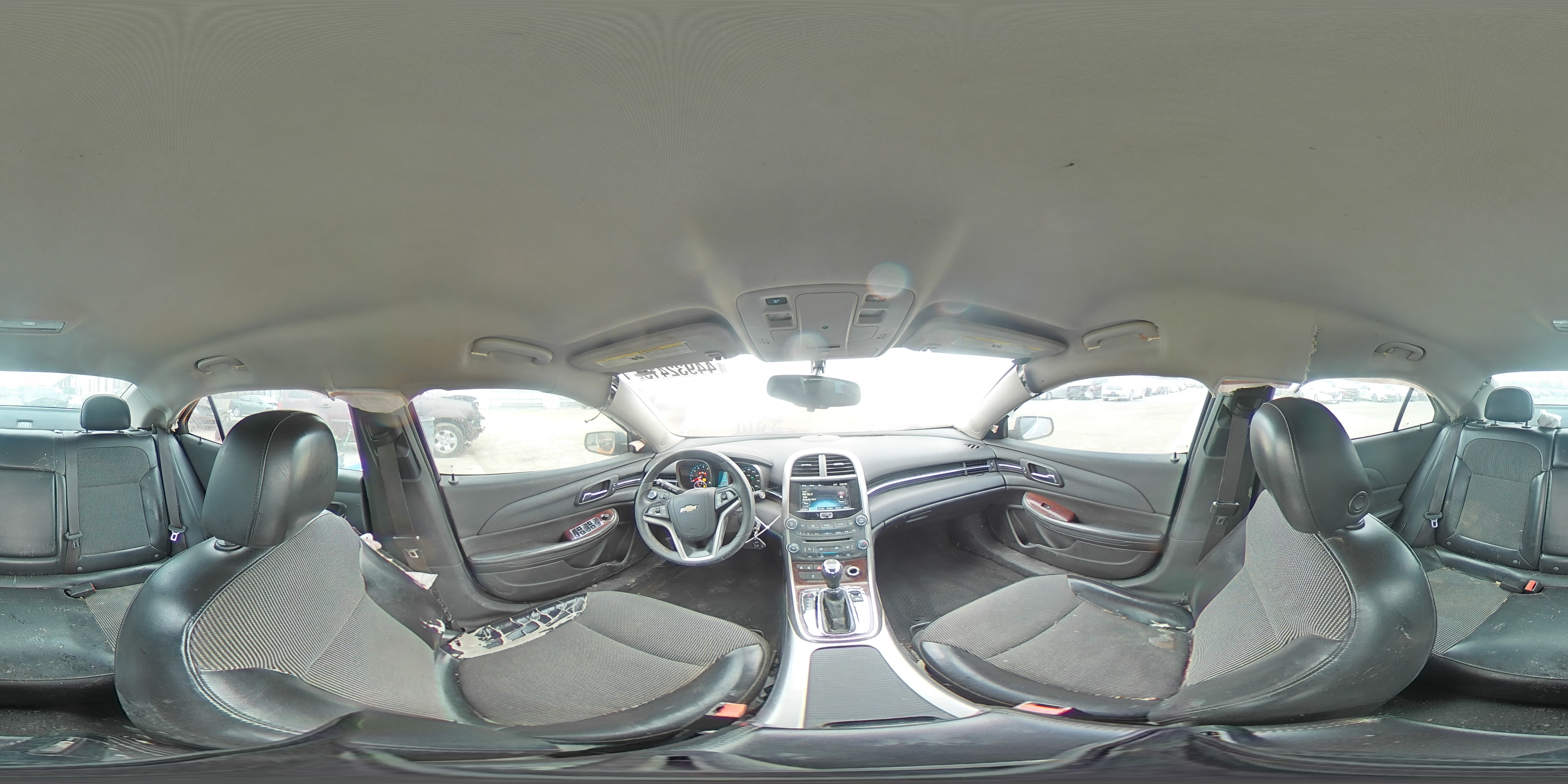 2013 Chevrolet Malibu - Image 13