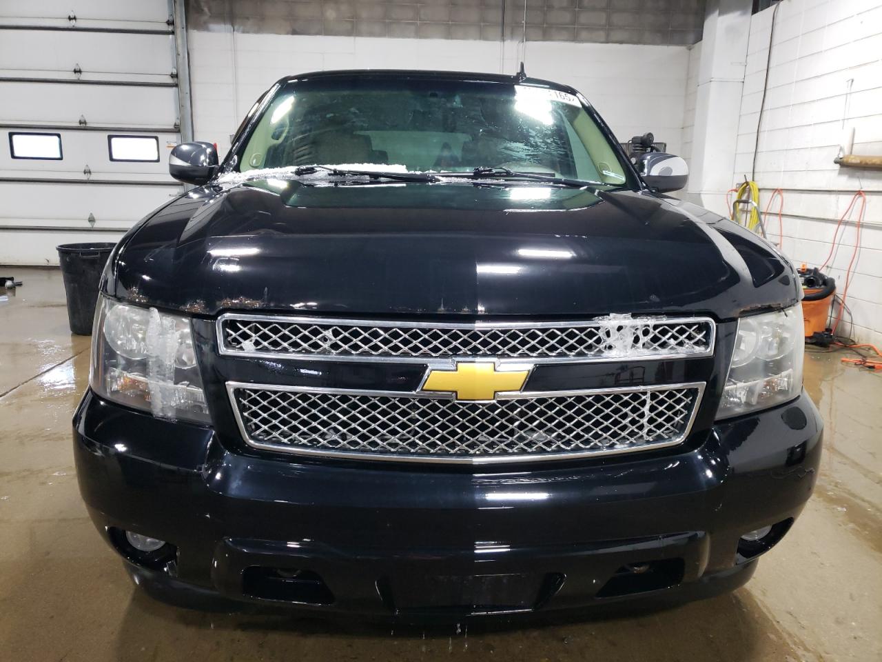 2010 Chevrolet Tahoe - Image 5