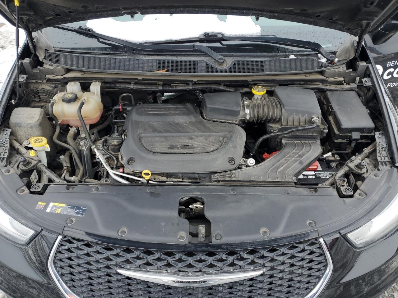 2022 Chrysler Pacifica - Image 12