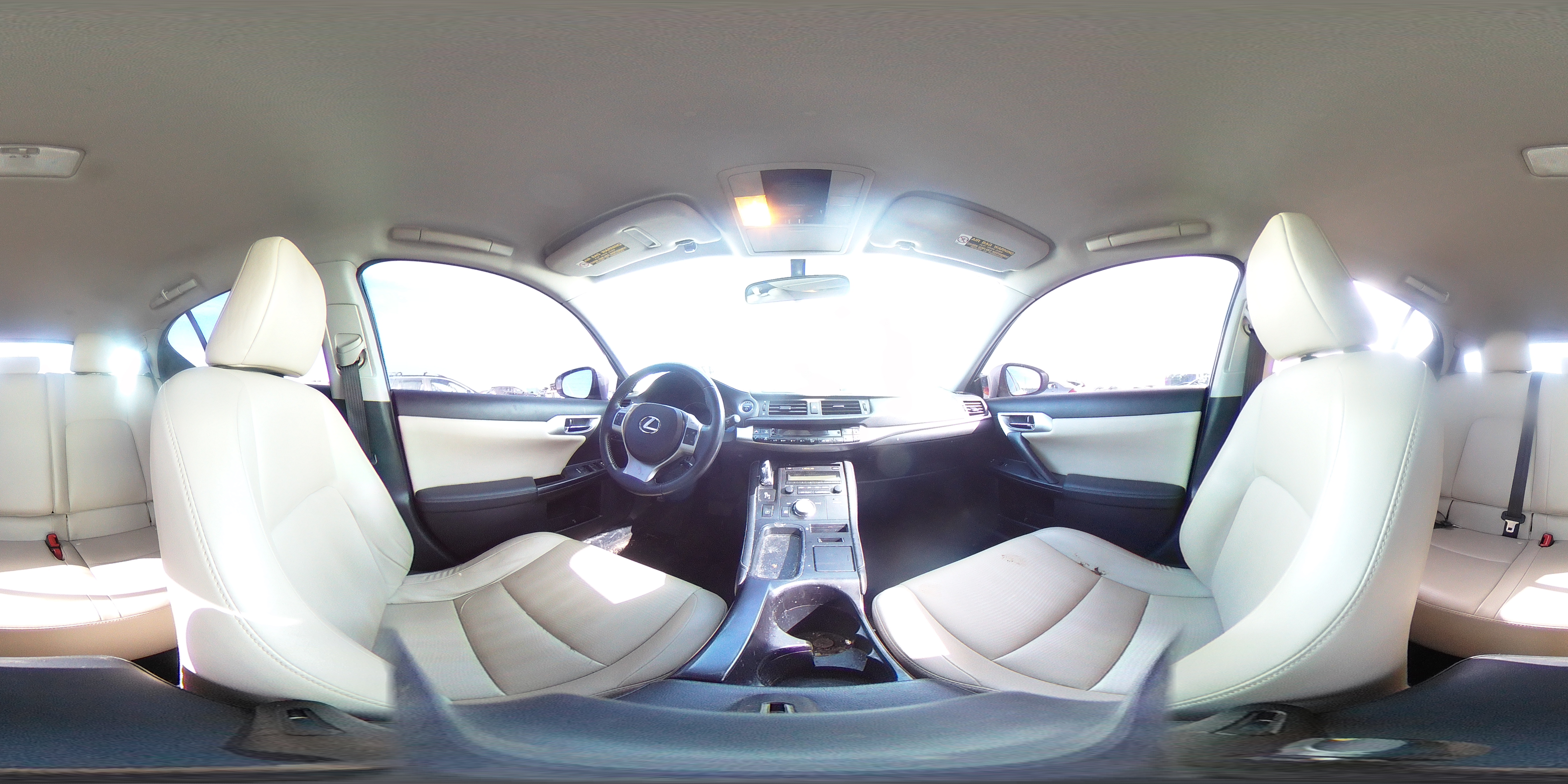 2012 Lexus CT - Image 12