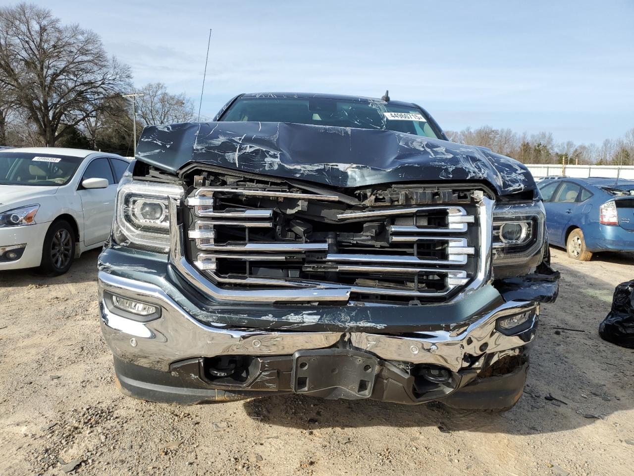 2018 GMC Sierra - Image 5