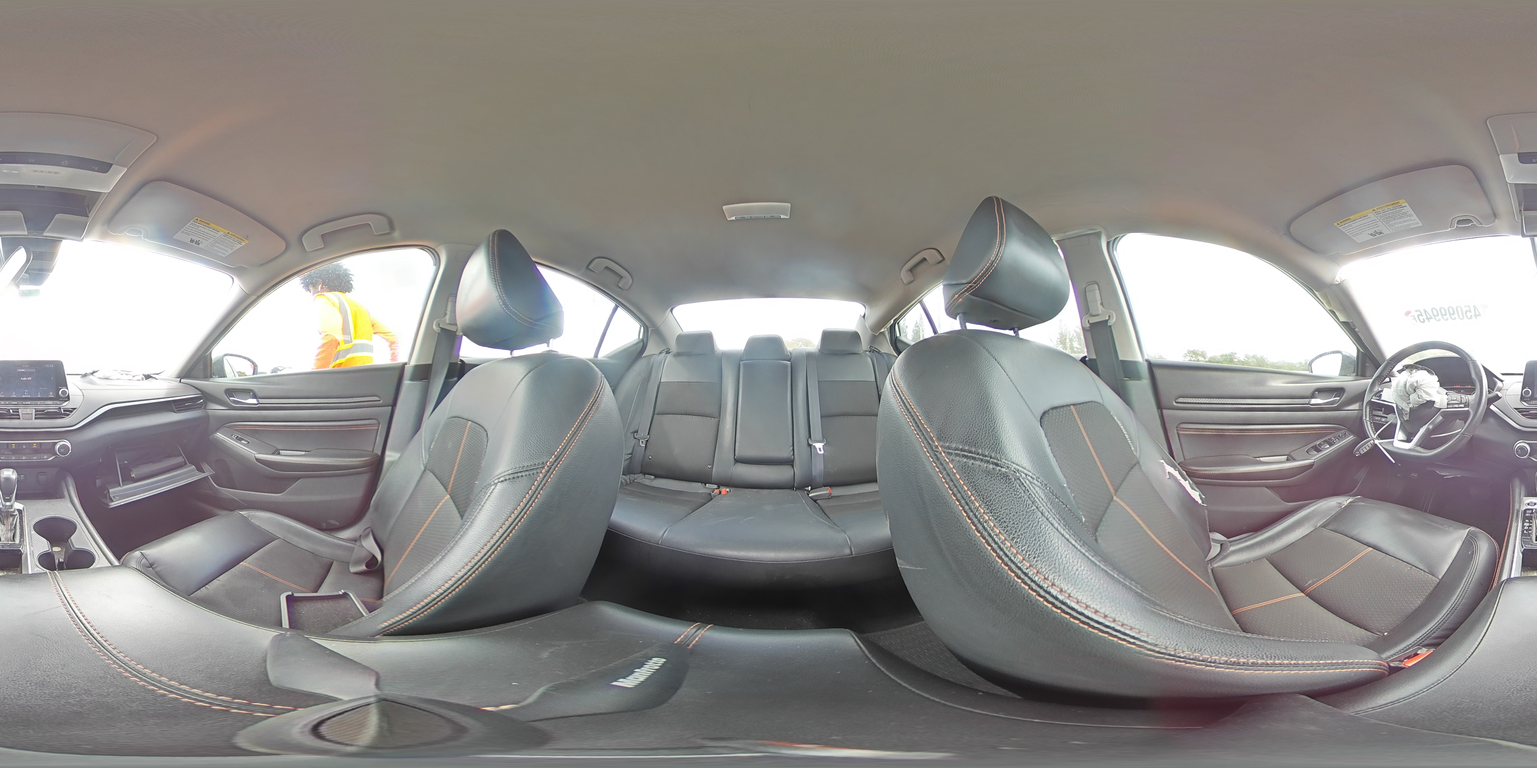 2021 Nissan Altima - Image 13