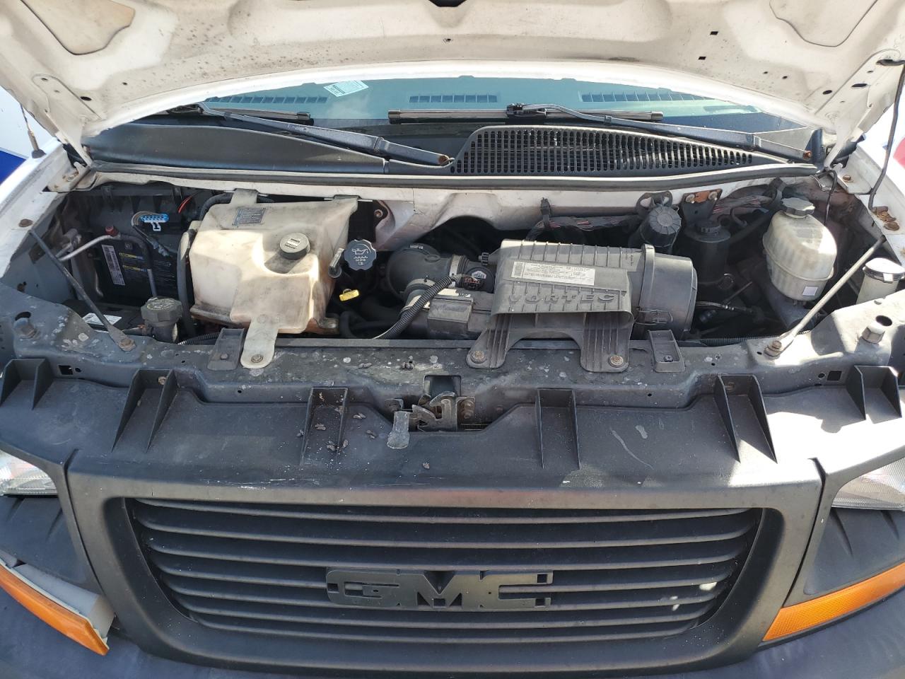 2007 GMC Savana - Image 12