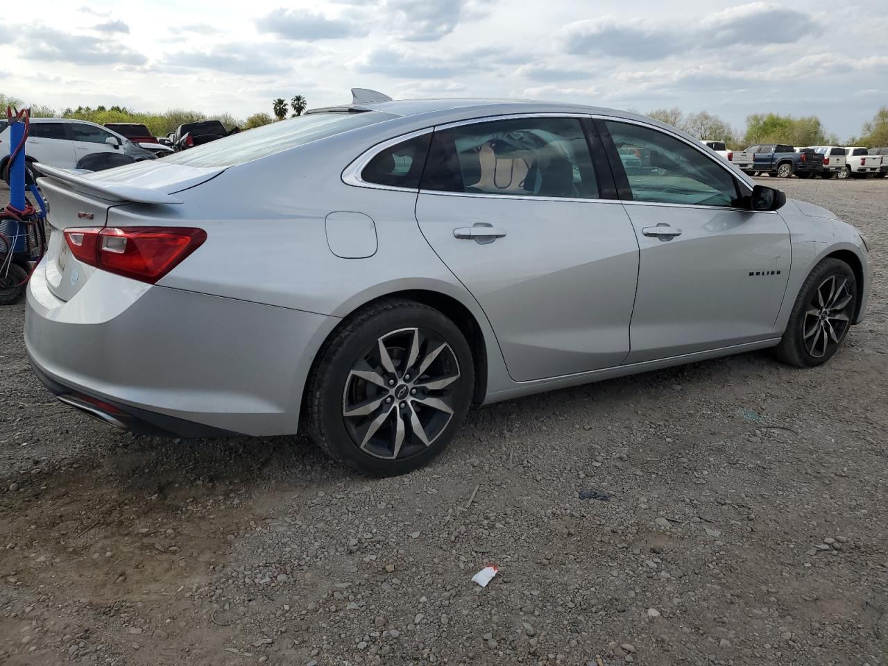2021 Chevrolet Malibu - Image 3
