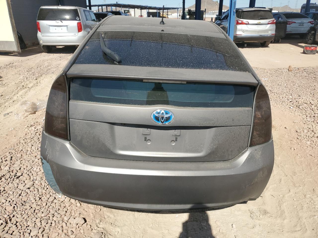 2015 Toyota Prius - Image 6